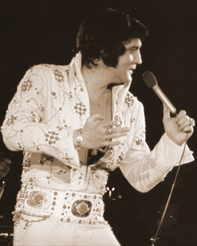 Elvis at the Richmond Coliseum, March 18, 1974 (FTD) Elvis at the Richmond Coliseum, March 18, 1974 (FTD)